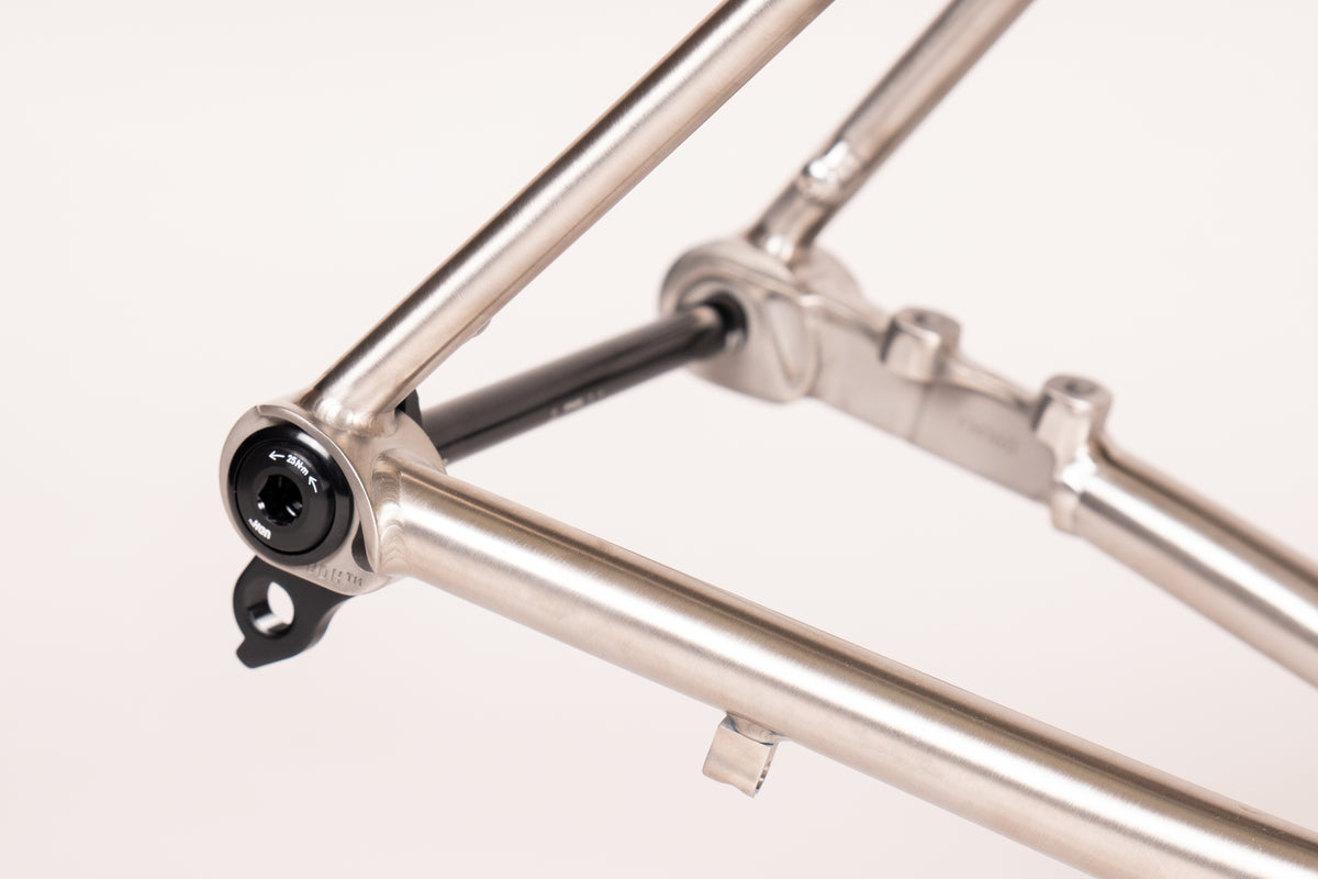 ULTRA+ Frameset
