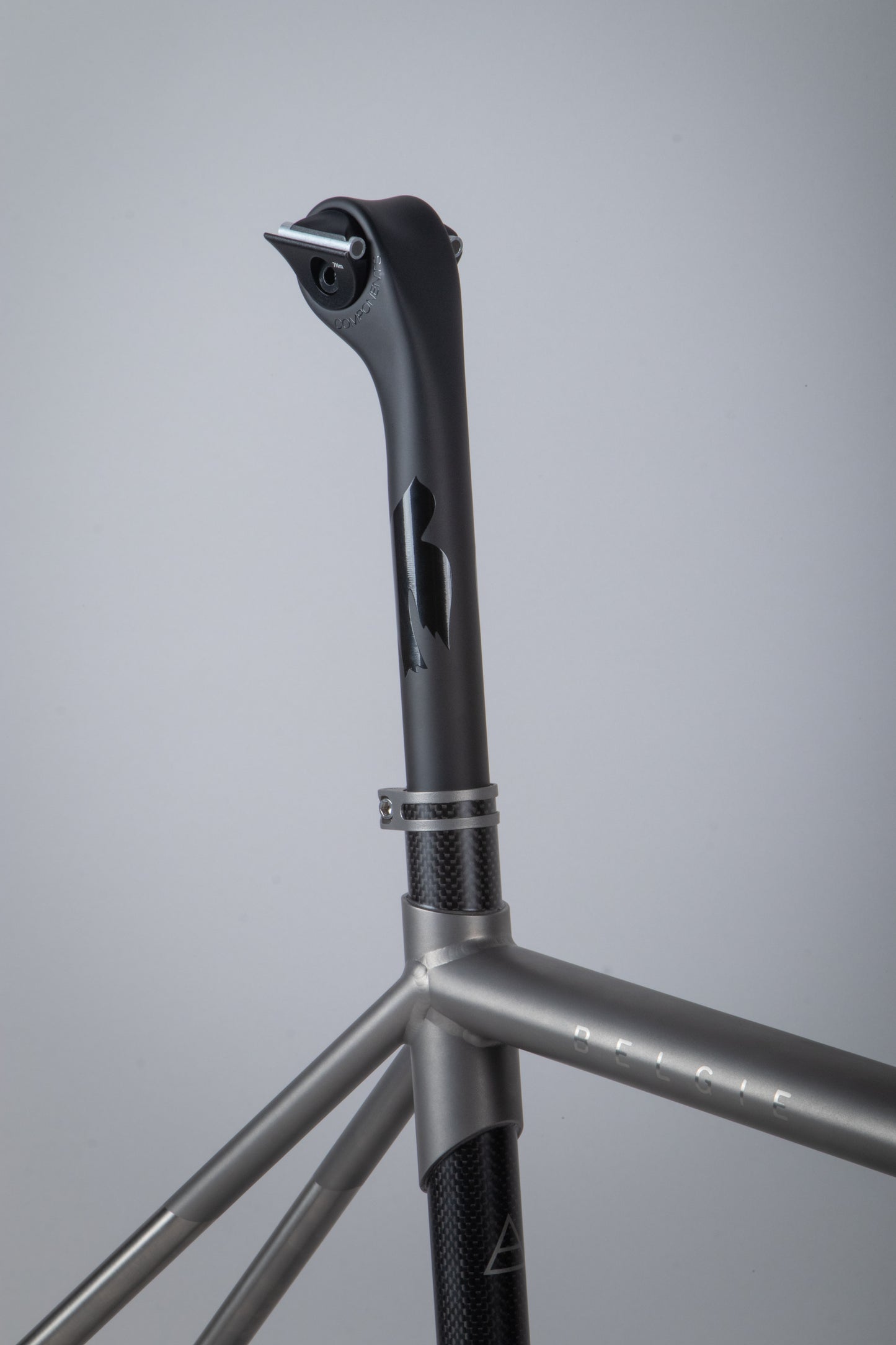 AIR Belgie Frameset