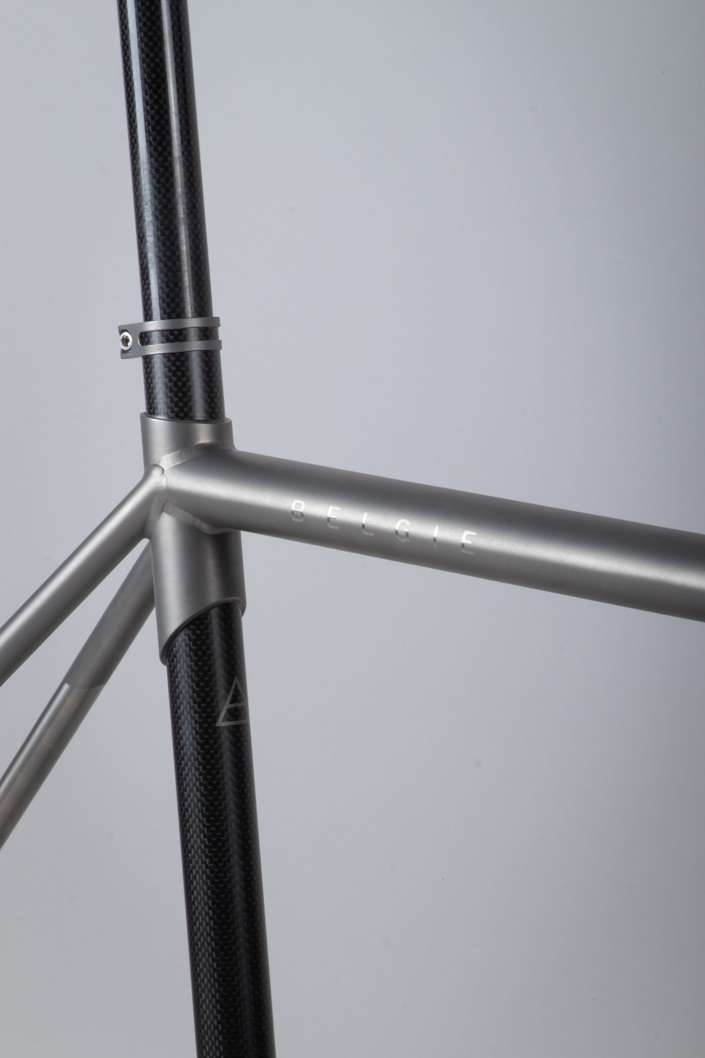 AIR Belgie Frameset