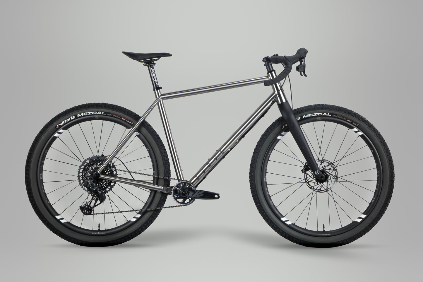 Curve GMX+ Titanium 2025